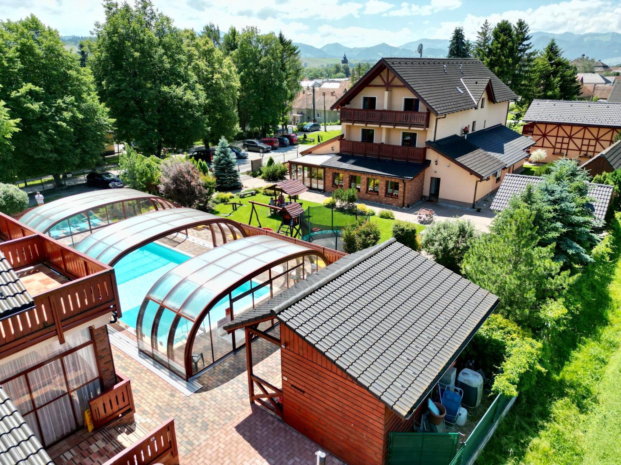 Penzion Motyl Liptovská Teplá Exteriör bild