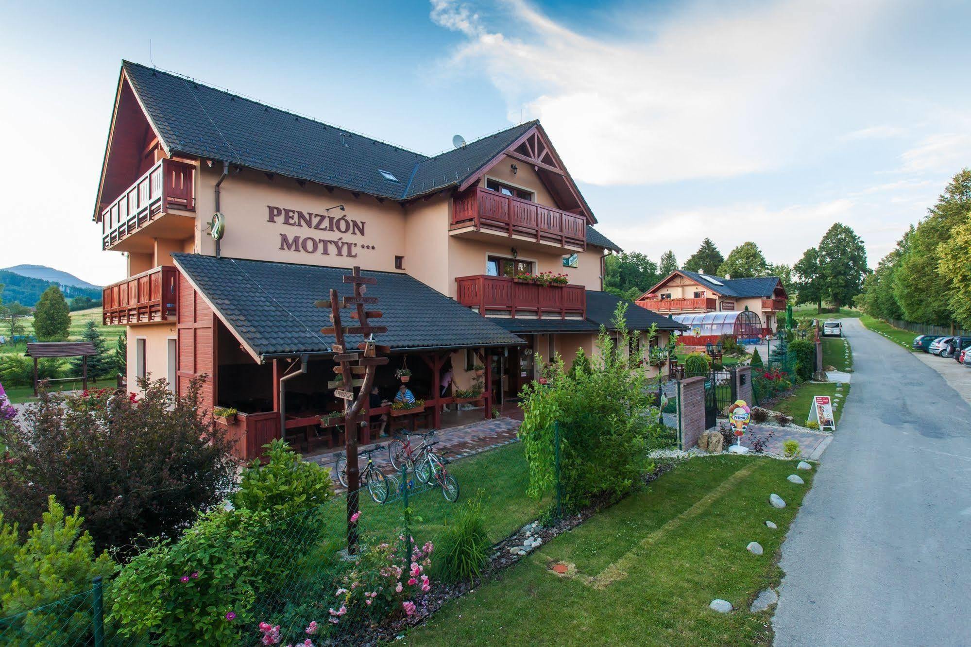 Penzion Motyl Liptovská Teplá Exteriör bild